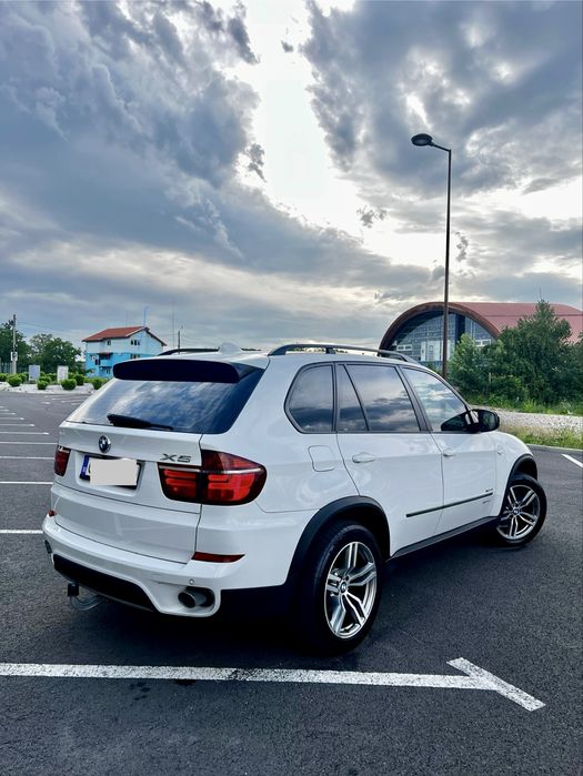 BMW X5 2010 — imagine 2