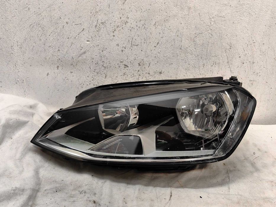 Оригинален фар Vw Golf 7