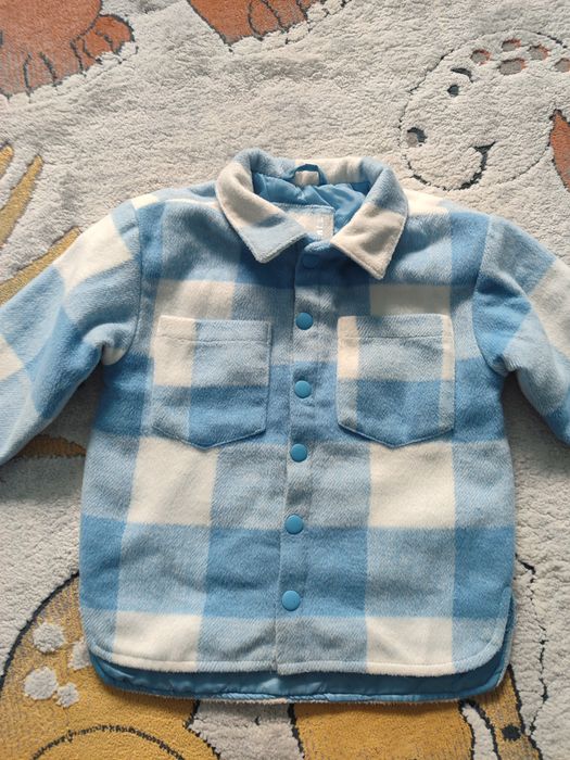 Детски дрехи в перфектно състояние