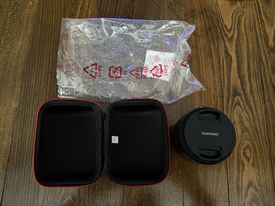 Obiectiv Samyang 75mm F1.8