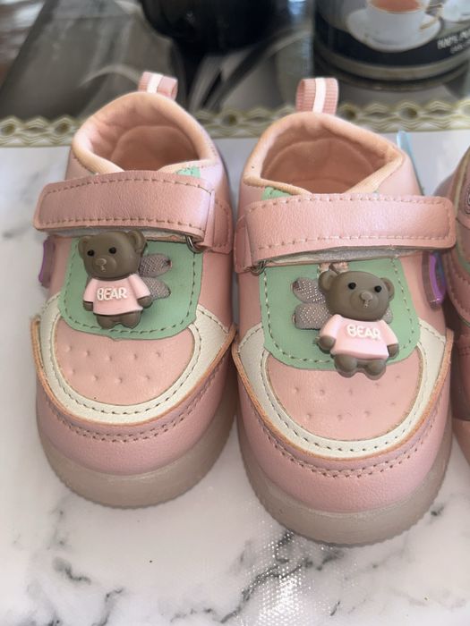 Детский кроссовки