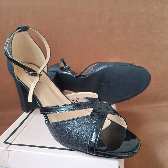 Sandale elegante,ocazie