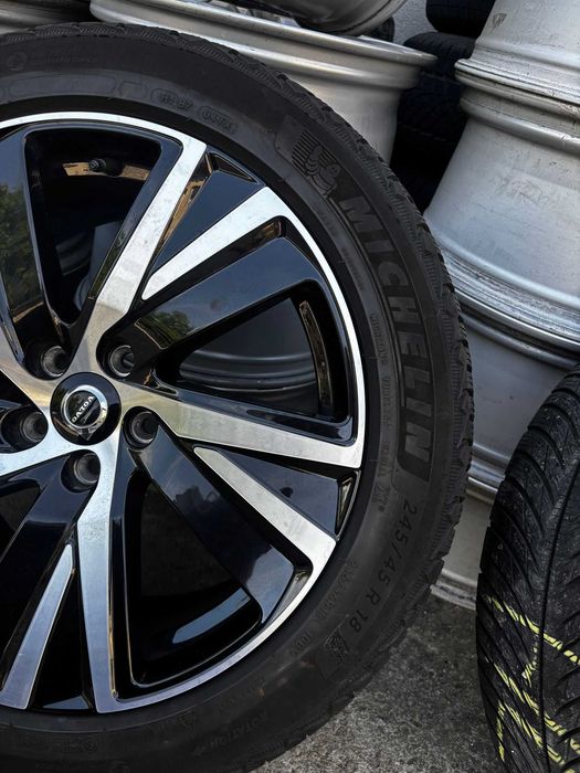 Set patru anvelope Iarna MICHELIN Pillot Alpin 245 45 R18 ci377
