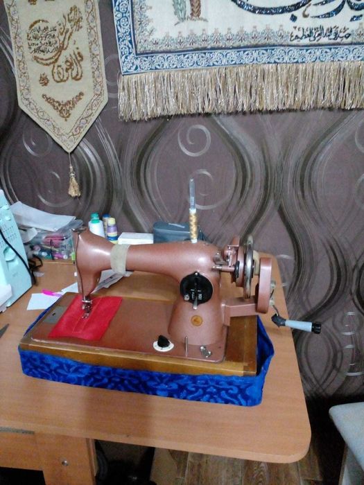 Швейная машинка советская