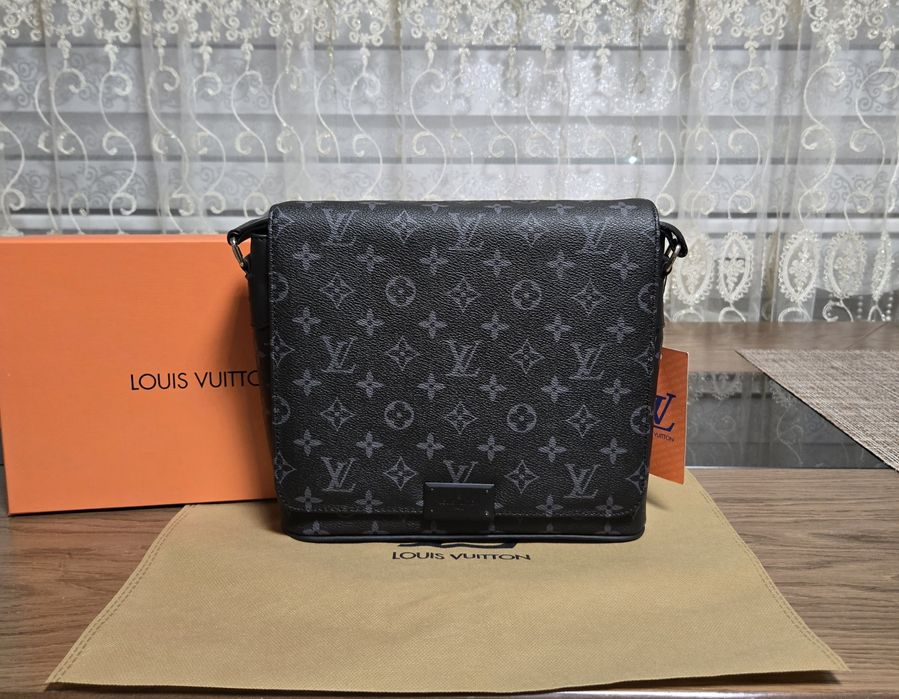Мъжка чанта louis vuitton