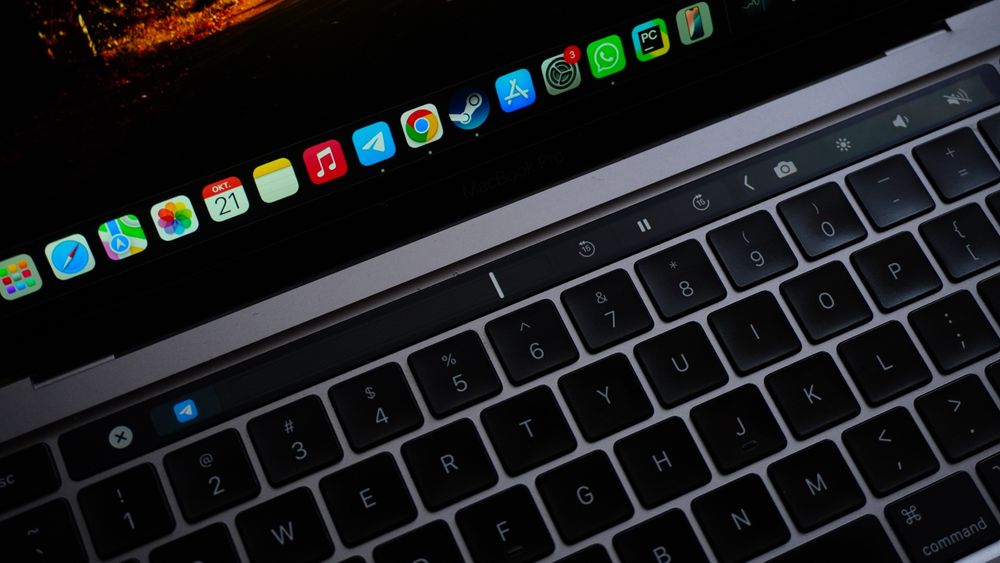 MacBook pro 13 inch 2020 core i5