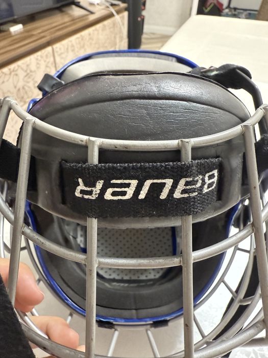 Продам шлем BAUER