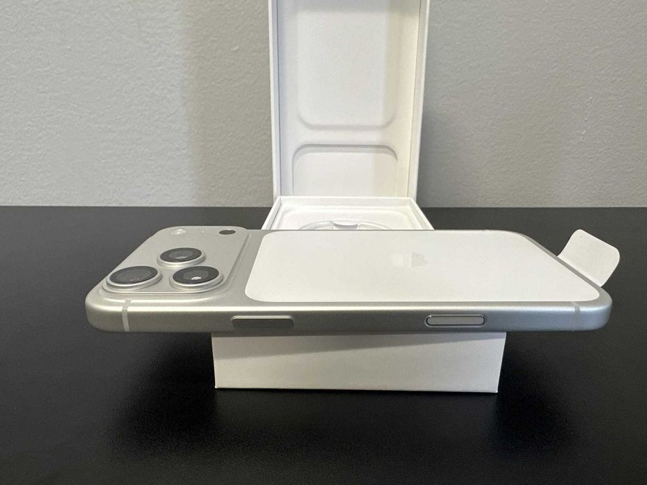 Apple iPhone 17 Pro Max 256GB Silver