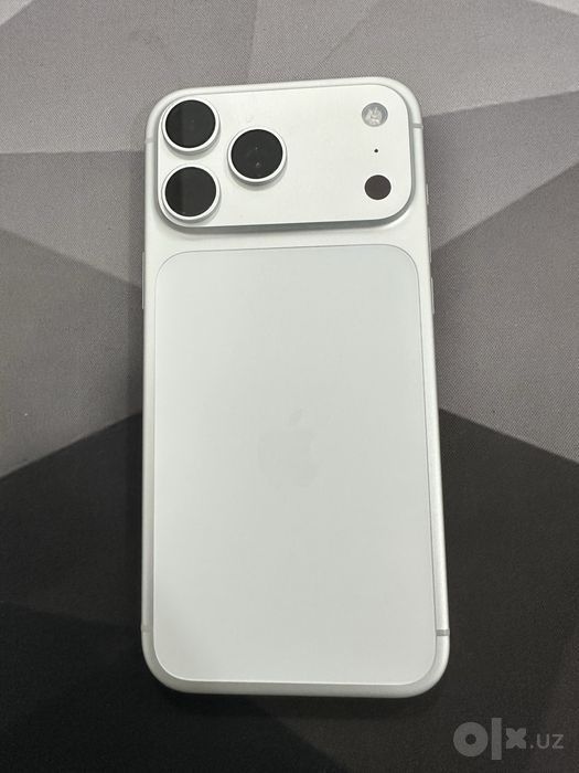 iPhone 17 pro max