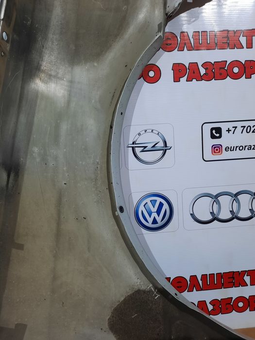 Крылья на Ауди В4 купе/кабриолет