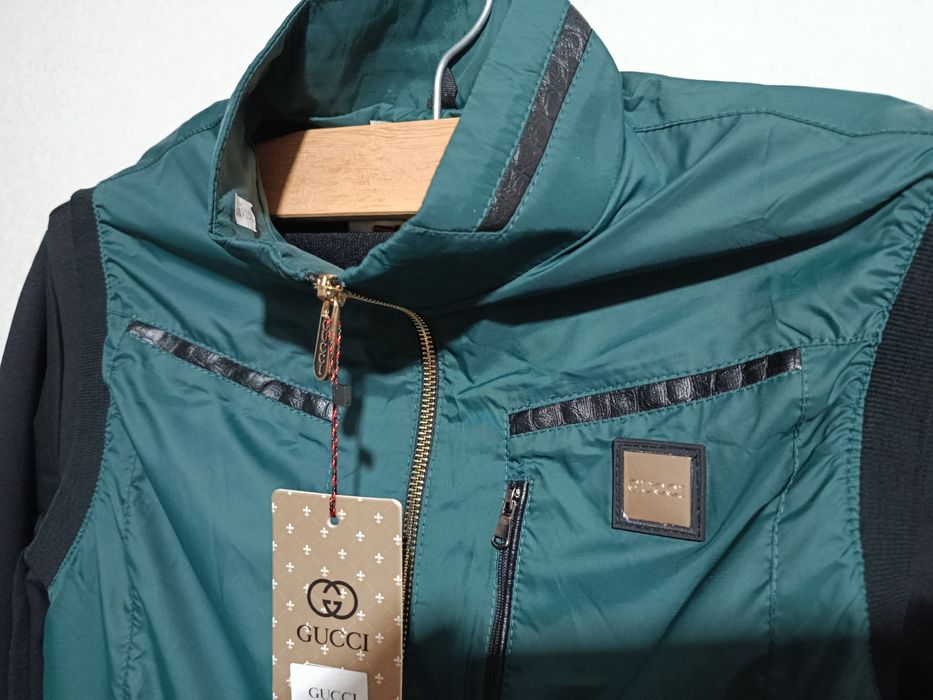 Диккат! Арзон нархда янги кийимлар сотилади