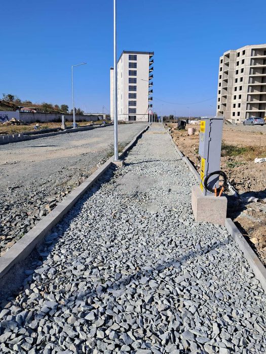 Închirieri utilaje construcții,demolări,drumuri