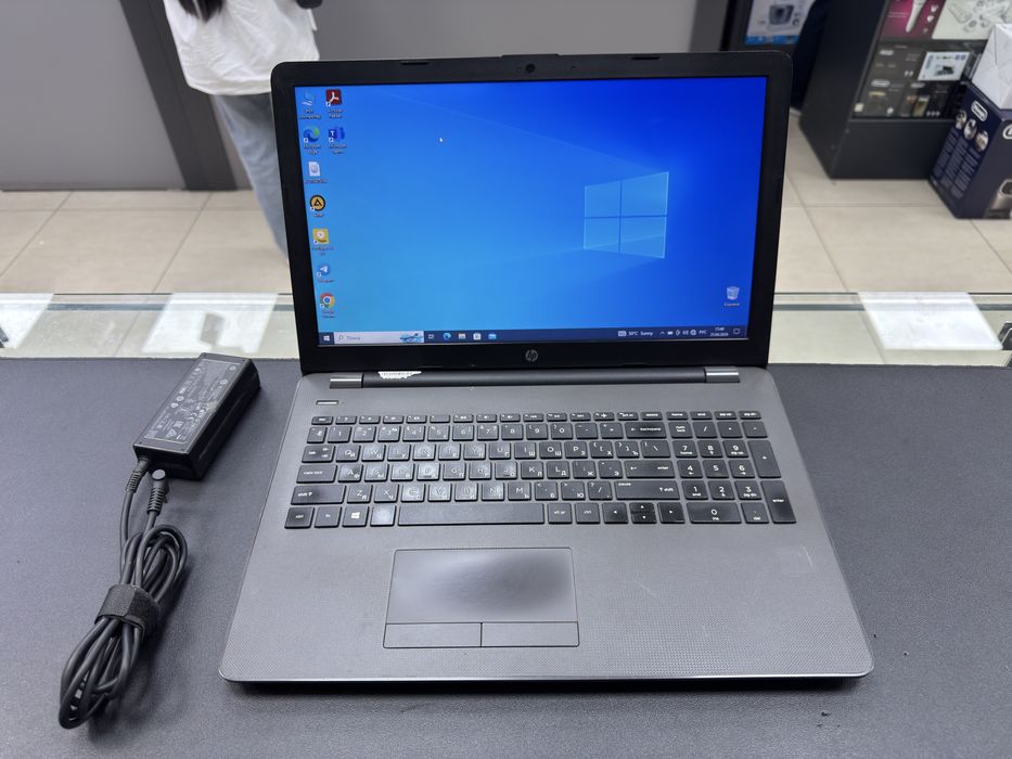 Srochniy Sotiladi Hp Laptop Intel Celeron Ozu-4 Ssd-256 Batareka 2-4