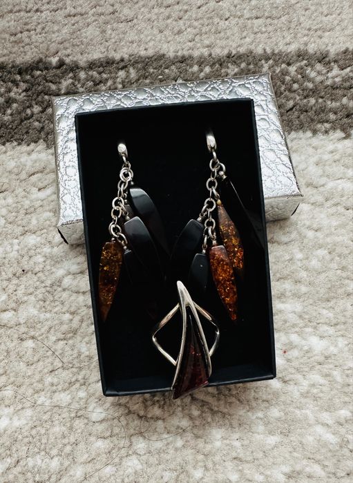 Серебро янтарь 925