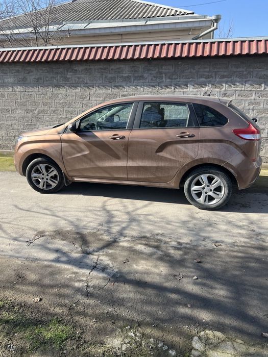 Продам LADA XRAY 2018 год с пробегом 31000