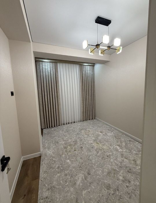 Lattiko tomonda 3 xonalik uy sotiladi