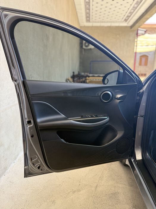 BYD E2 Sotiladi