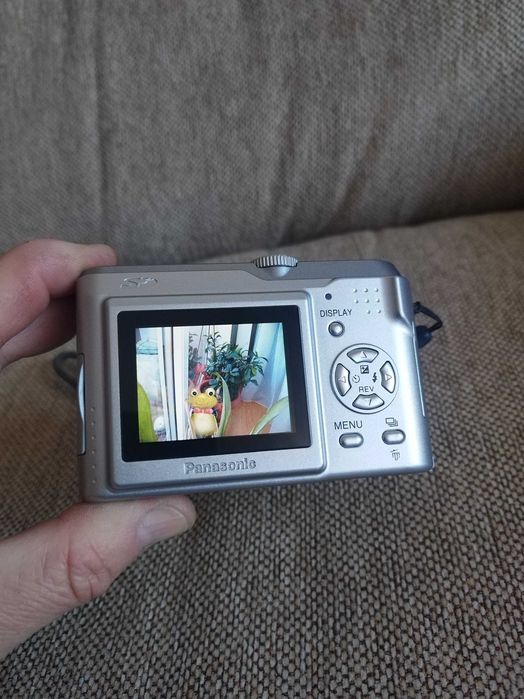 Camera foto digitala Panasonic Lumix DC-LZ1 Japan cu baterii AA