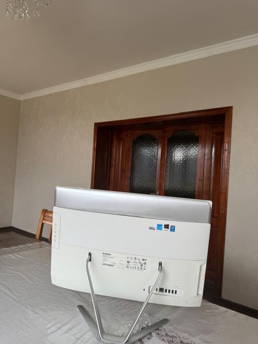 Моноблок Lenovo в отличном качестве