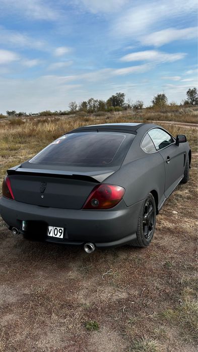 Продам Hyundai Tuscani 2001 года