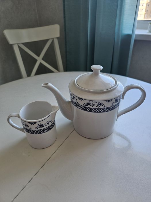 Посуда новая, блюда, тарелки