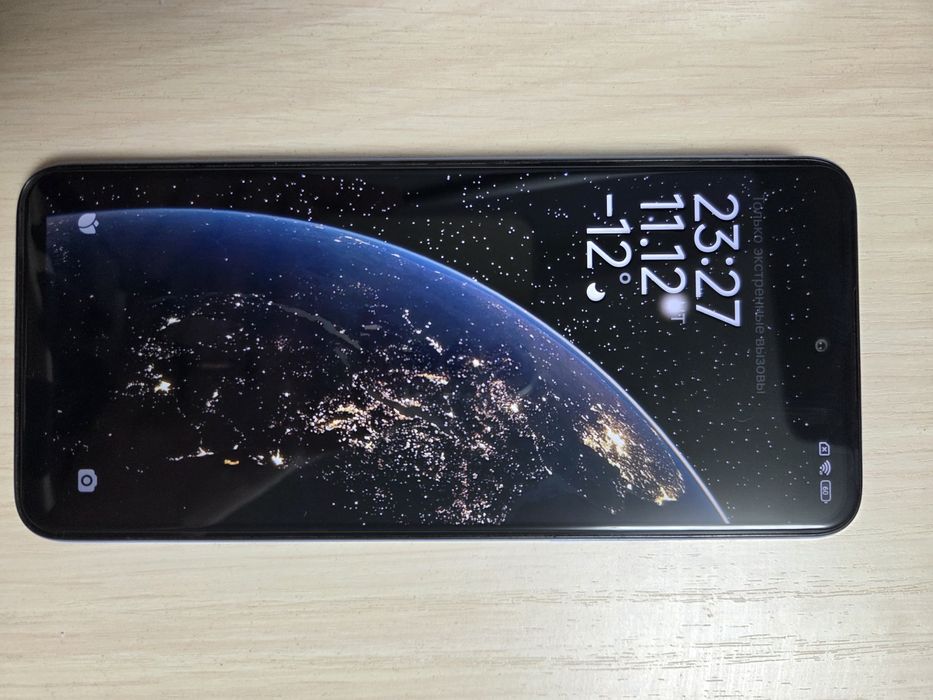 Продам телефон Redmi 12 Sky Blue