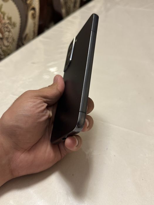 Samsung S22 plus 256/8
