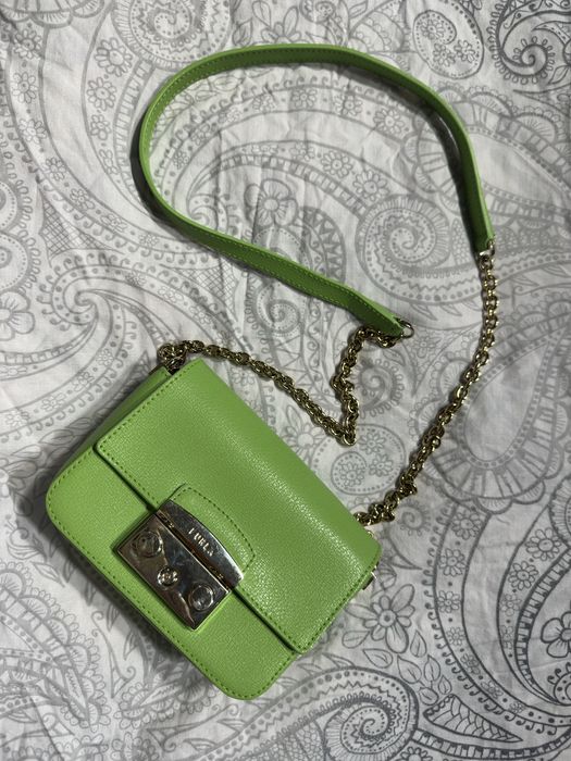 Furla малка чанта оригинална