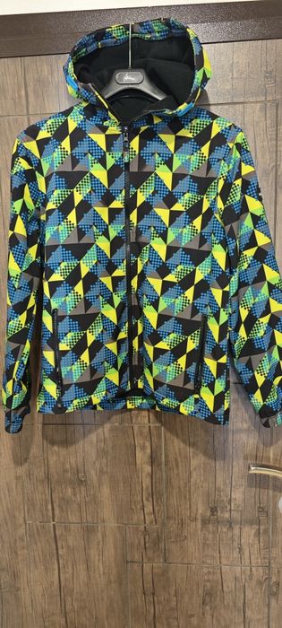 Юношеско  якенце