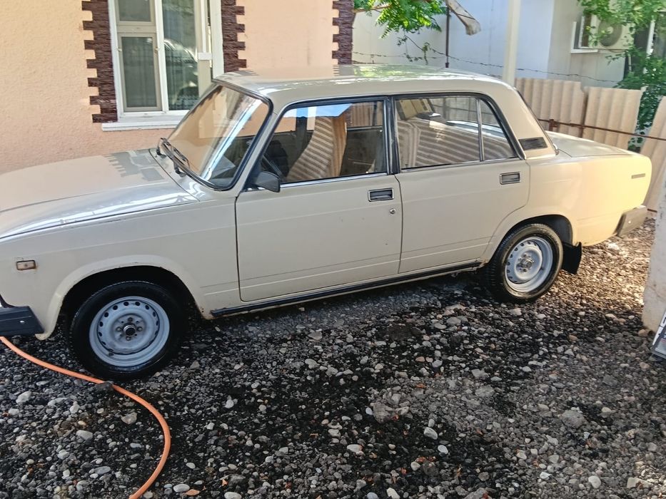 ВАЗ 2107 хорошим состояние