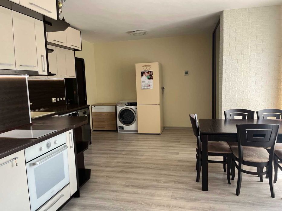 3-стаен в к-с Велико Търново Хилс