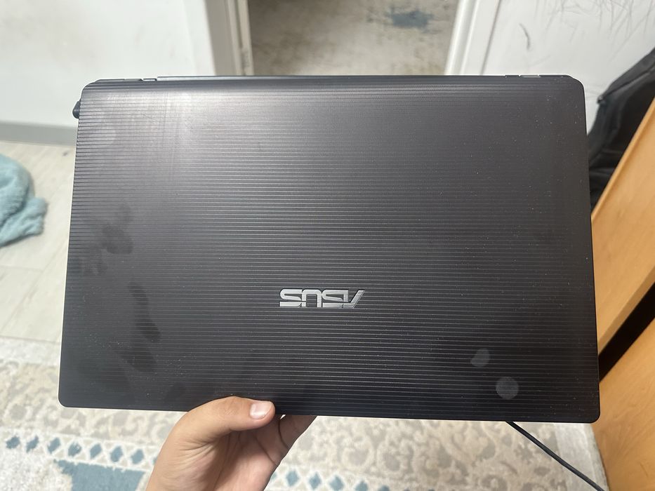 Продам Ноутбук asus k53u