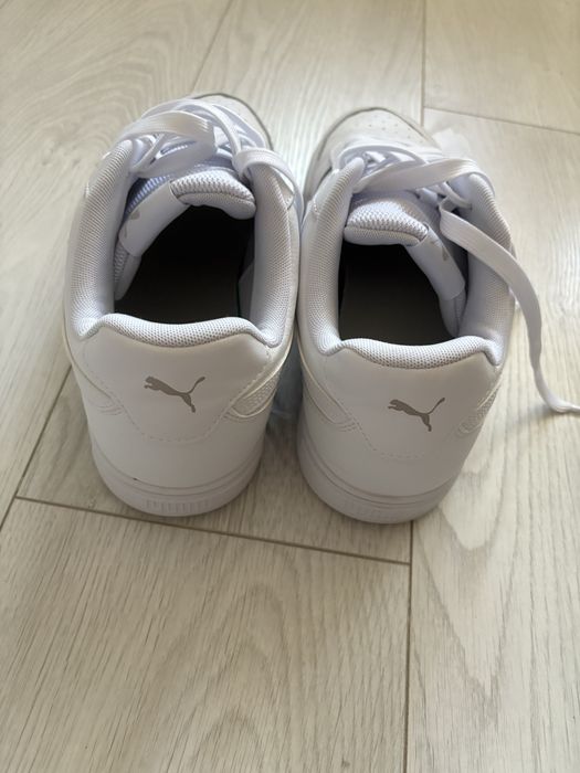 Спортно-елегантни маратонки Puma