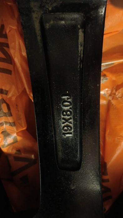 Продаю комплект дисков на exeed