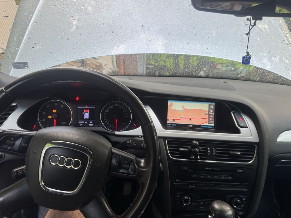 Audi a4 b8 на части
