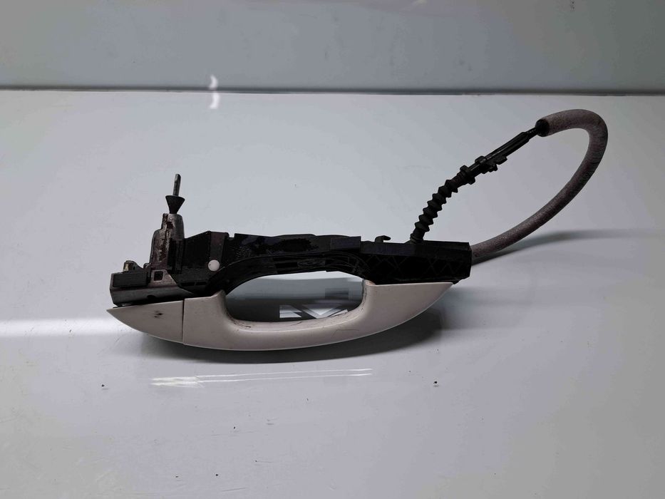 Maner usa dreapta fata Volkswagen Golf 6 (5K1) GTD [Fabr 2009-2013] LB