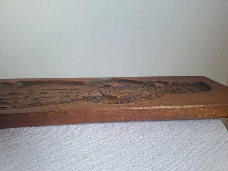 Panou sculptat în lemn de fag, stil german, semnat Sauerung – 50 cm, vintage