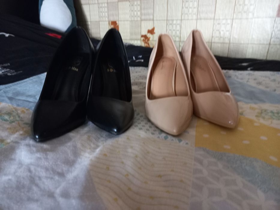 Продам туфли новые