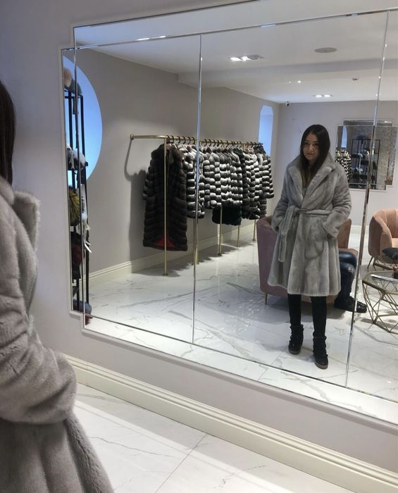 Шуба норковая серого цвета, качество супер брала в Турции