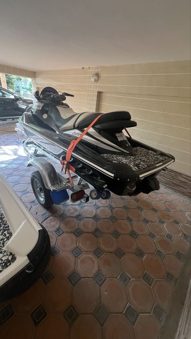 Продам гидроцикл Jet Sky