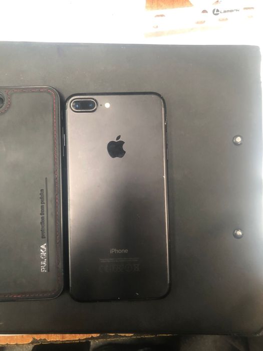 Продам айфон 7+ 128гб