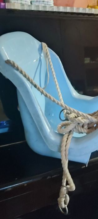 Детские качели .