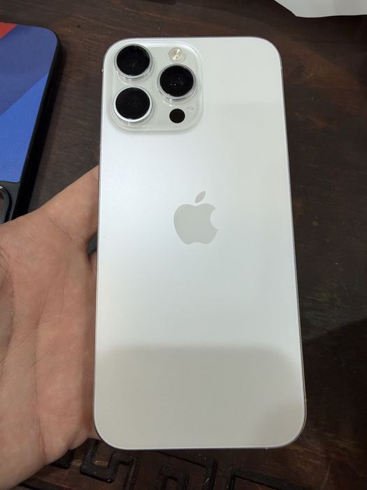 Iphone 16 pro max 512гб 98% батарея