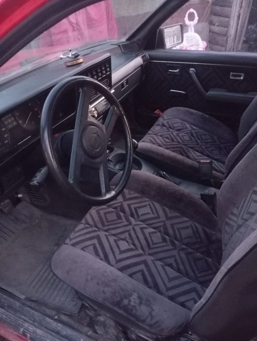 Продам опель рекорд на ходу