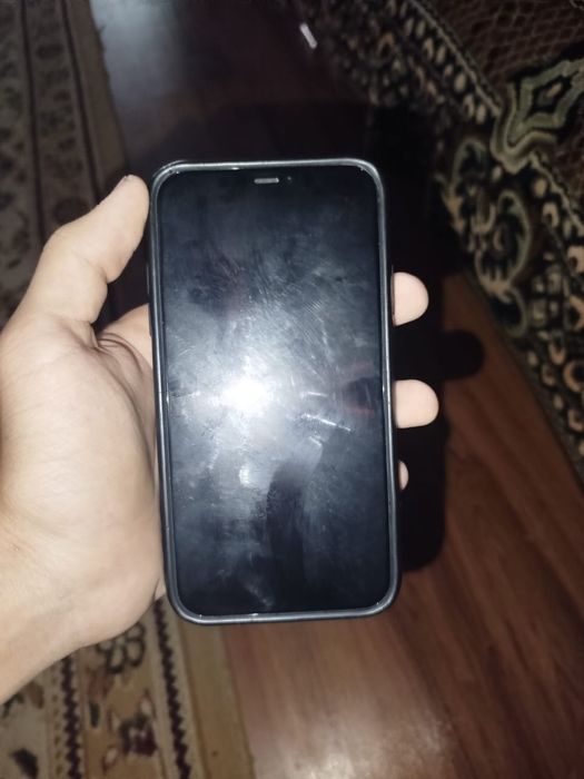 айфон 11 128 гб 60к