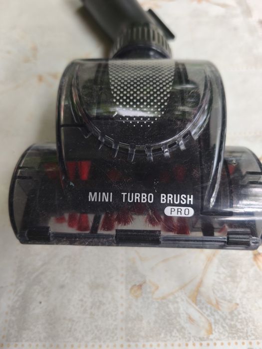 Vând perie aspirator rotativa DIRT Devil