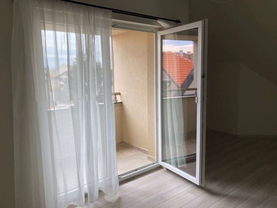 Дава се под наем Тристаен апартамент в София, Левски - 110 кв.м за 598.23 € - Снимка #11