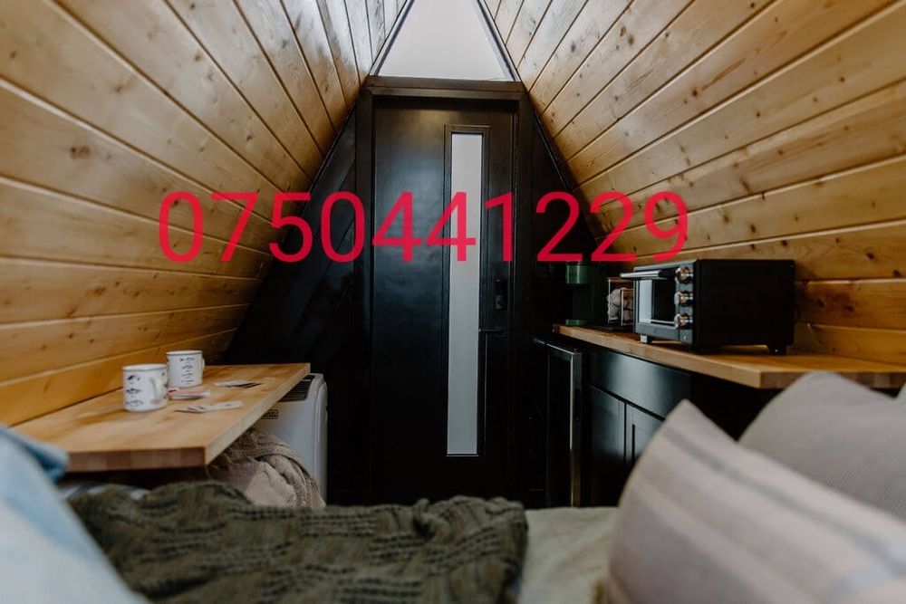 A frame , tiny house , aframe , casuta de gradina , container