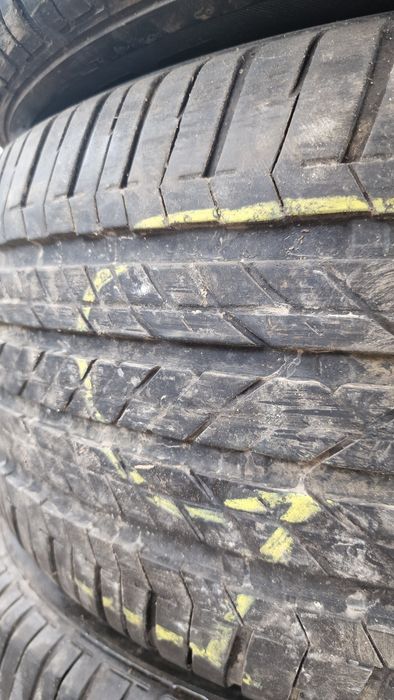 255 55 18 Bridgestone run flat 3 anvelope vara