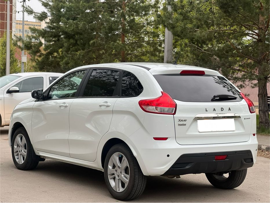 Продам Lada Xray в отличном состоянии